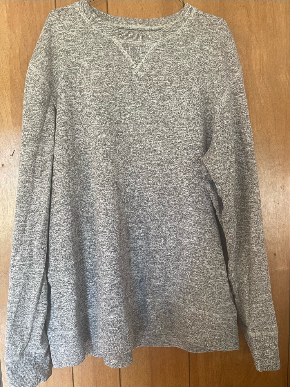 The North Face Large Heather Gray Crewneck Sweater Shirt outdoors hiking trail